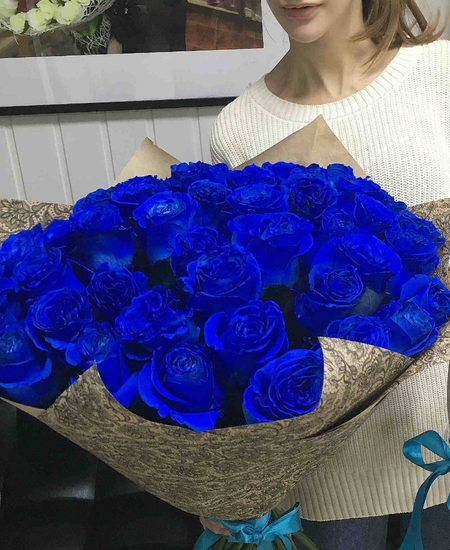Букет 41 синяя роза
