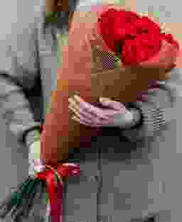 Букет 15 красных роз 80 см