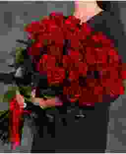 Букет из 45 красных роз 70 см