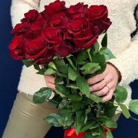 Букет 11 красных роз 80 см