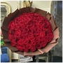 Букеты из 101 розы 70 см с доставкой в Челябинске смотрите на нашем сайте Дари Цветы