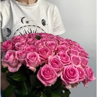 35 розовых роз Россия (70 см)