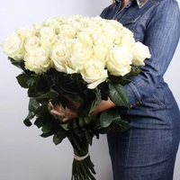Букет 31 белая роза 80 см