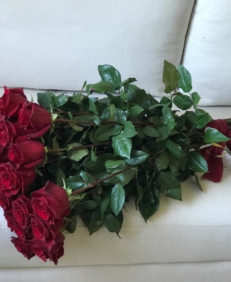 45 красных роз (90 см)