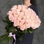 Букеты из роз с доставкой в Челябинске смотрите на нашем сайте ДариЦветы