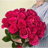 Букет из 21 розовой розы 70 см