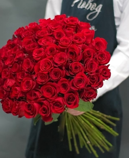 Букет 51 красная роза 80 см