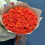 Букеты из 45 роз 40 см с доставкой в Челябинске смотрите на нашем сайте Дари Цветы
