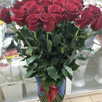 Букет 27 роз (90 см)