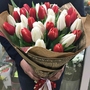 Все букеты из тюльпанов смотрите на нашем сайте Дари Цветы