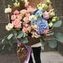 На нашем сайте вы найдете красивые и очаровательные букеты цветов