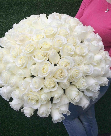 101 белая роза (50 см)