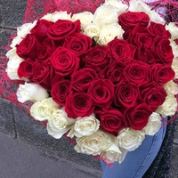 «Сердце» 51 роза (50 см)