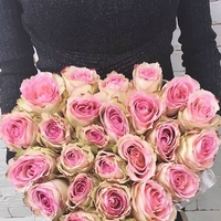 Букет «Amore» в виде сердца из 25 роз