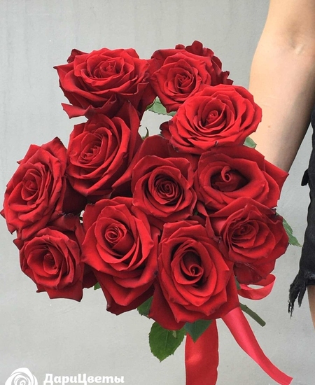 Букет 11 красных роз (50 см)