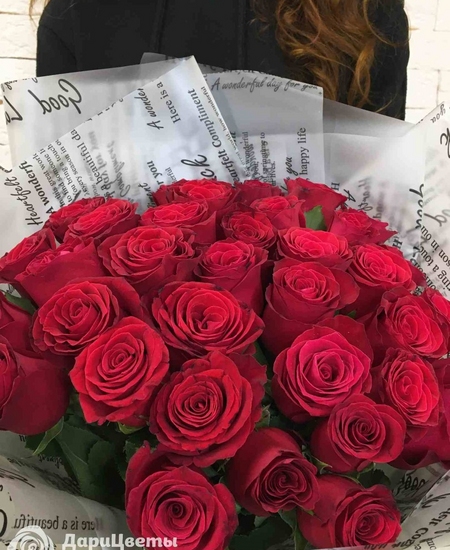 35 красных роз Кения (40 см)